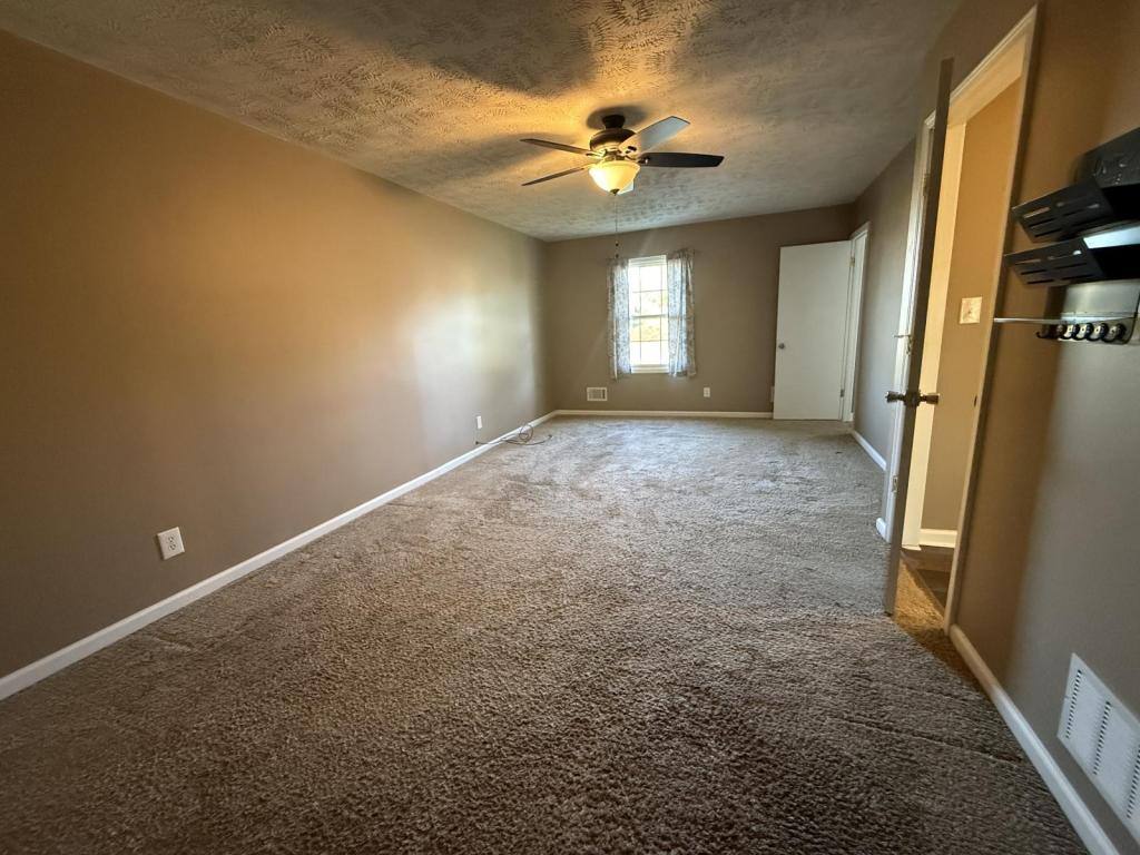 House for rent at 1402 N Miles St, Elizabethtown, KY 42701