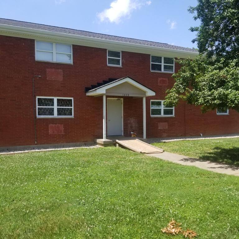 Apartment for rent at 1409 McDonald Ave #3, New Albany, IN 47150