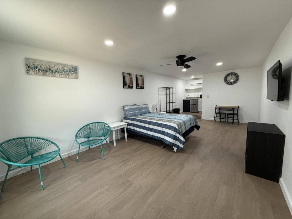 Apartment for rent at 5481 Tx-35, Rockport, TX 78382