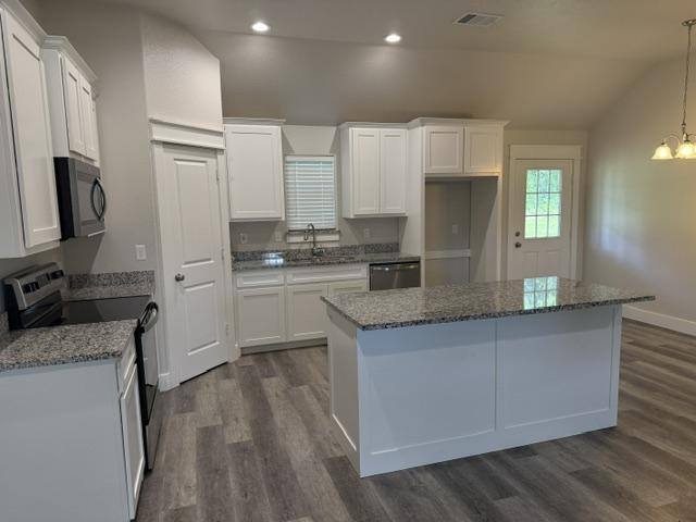 House for rent at 352 Brody's Way, Durant, OK 74701
