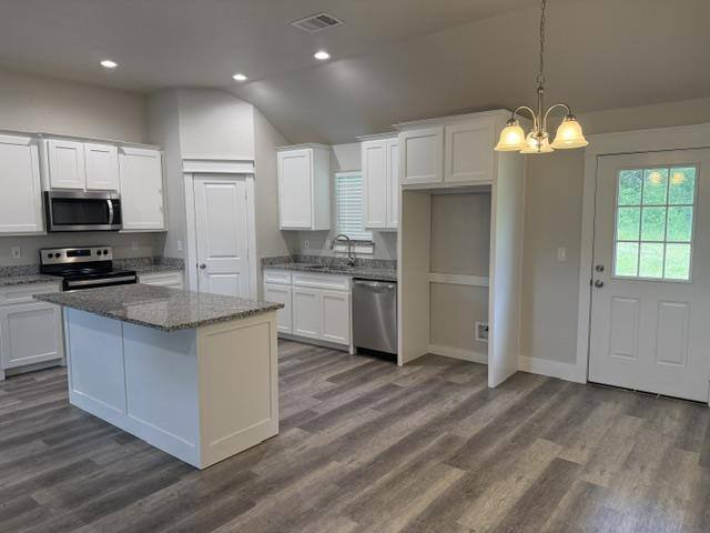 House for rent at 352 Brody's Way, Durant, OK 74701