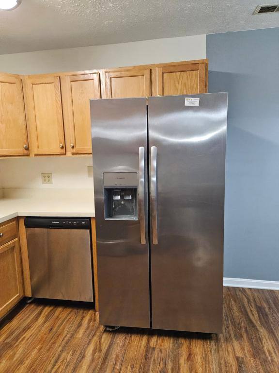 House for rent at 104 Bitter Sweet Rd, Jeffersonville, IN 47130