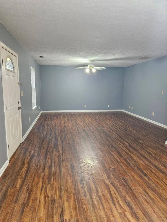 House for rent at 104 Bitter Sweet Rd, Jeffersonville, IN 47130