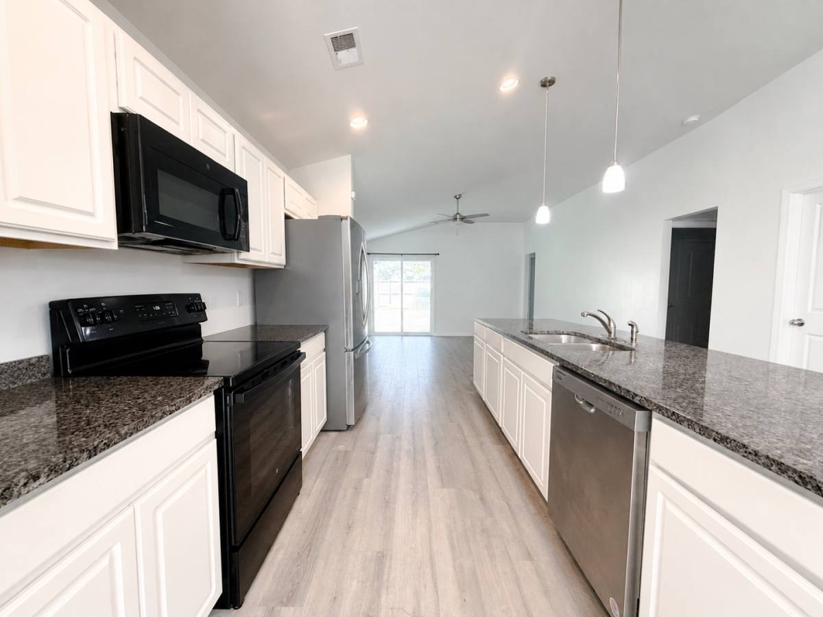 House for rent at 40 Blackberry Circle, Guyton, GA 31312