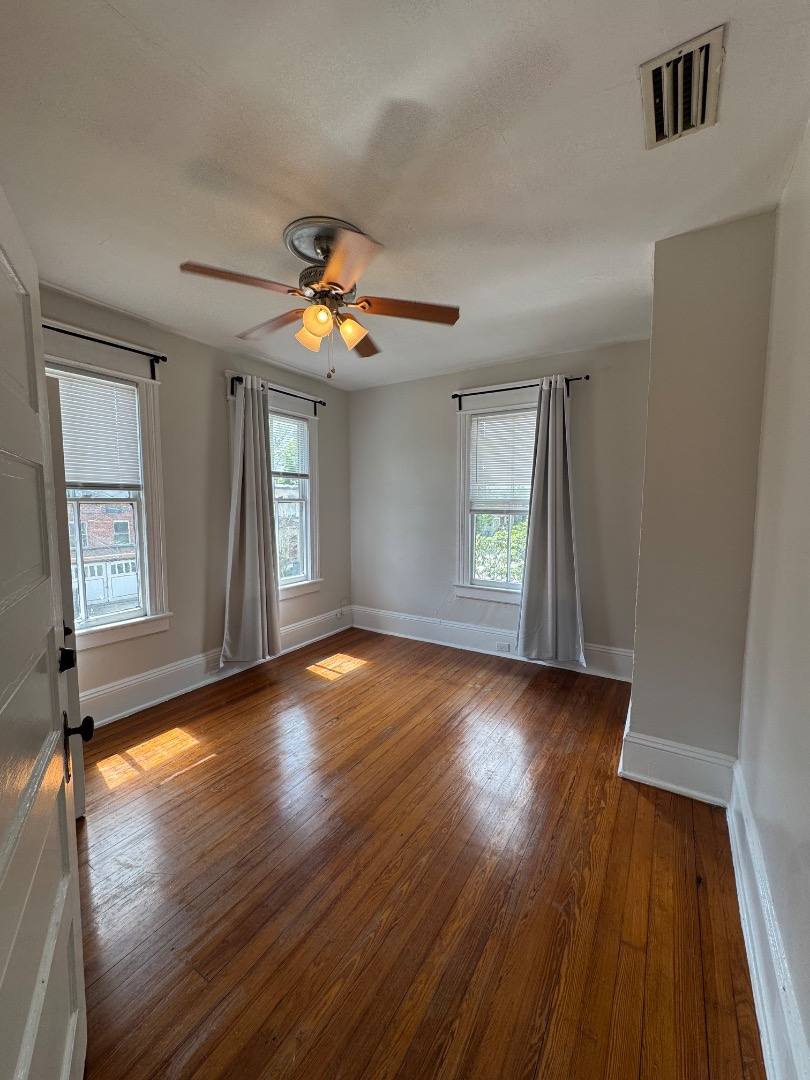 Apartment for rent at 2042 N Laura St #UPSTAIRS Ups, Jacksonville, FL 32206
