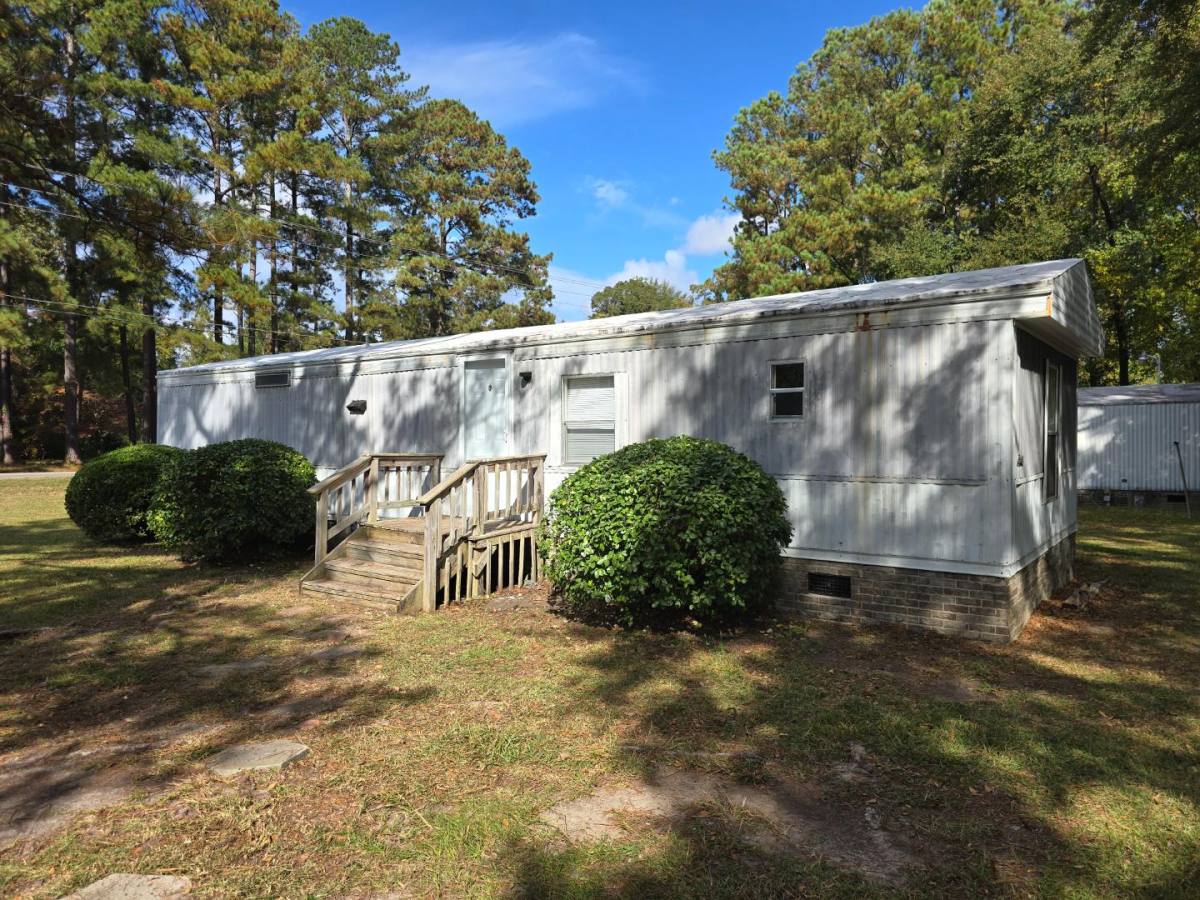 House for rent at 826 Rembrandt Rd, Fayetteville, NC 28314