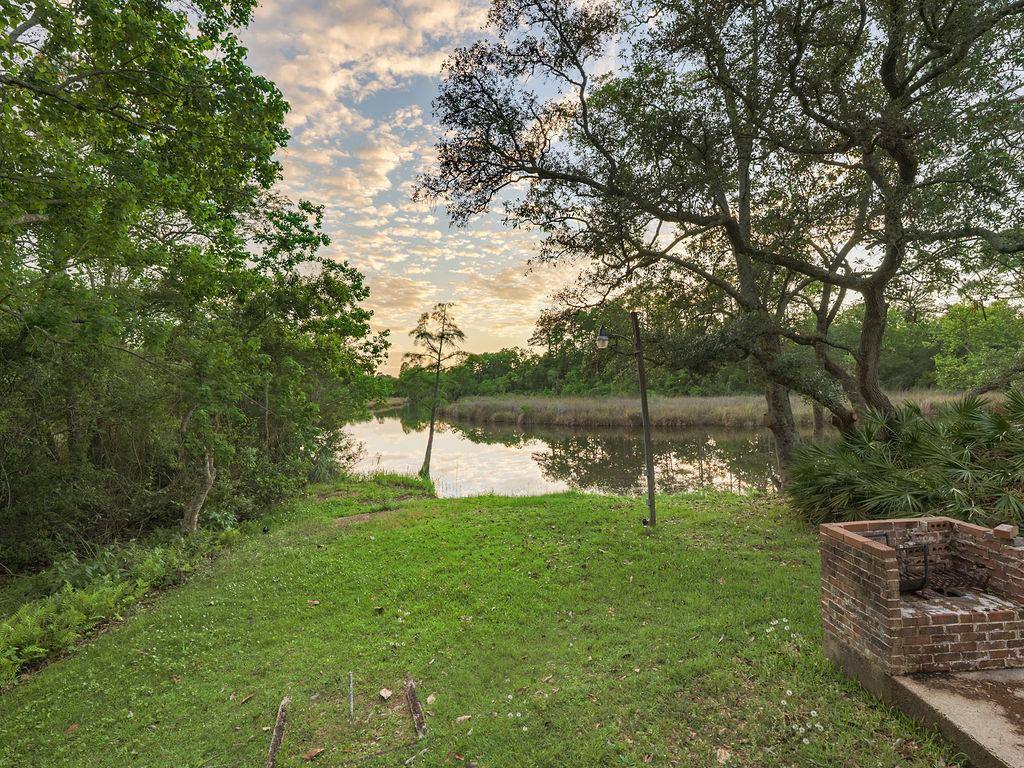 House for rent at 609 Dog Track Rd, Pensacola, FL 32506