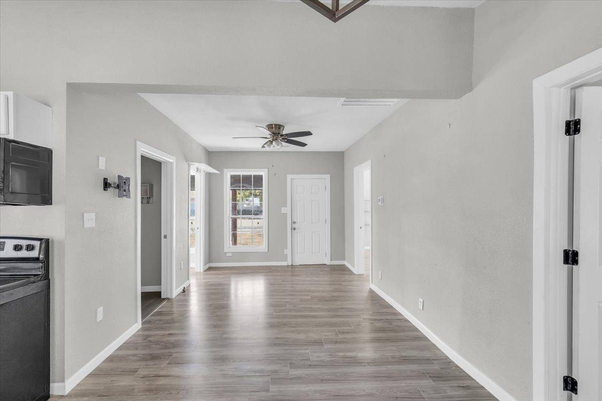 House for rent at 1215 W 5th St #CLIFT, Clifton, TX 76634