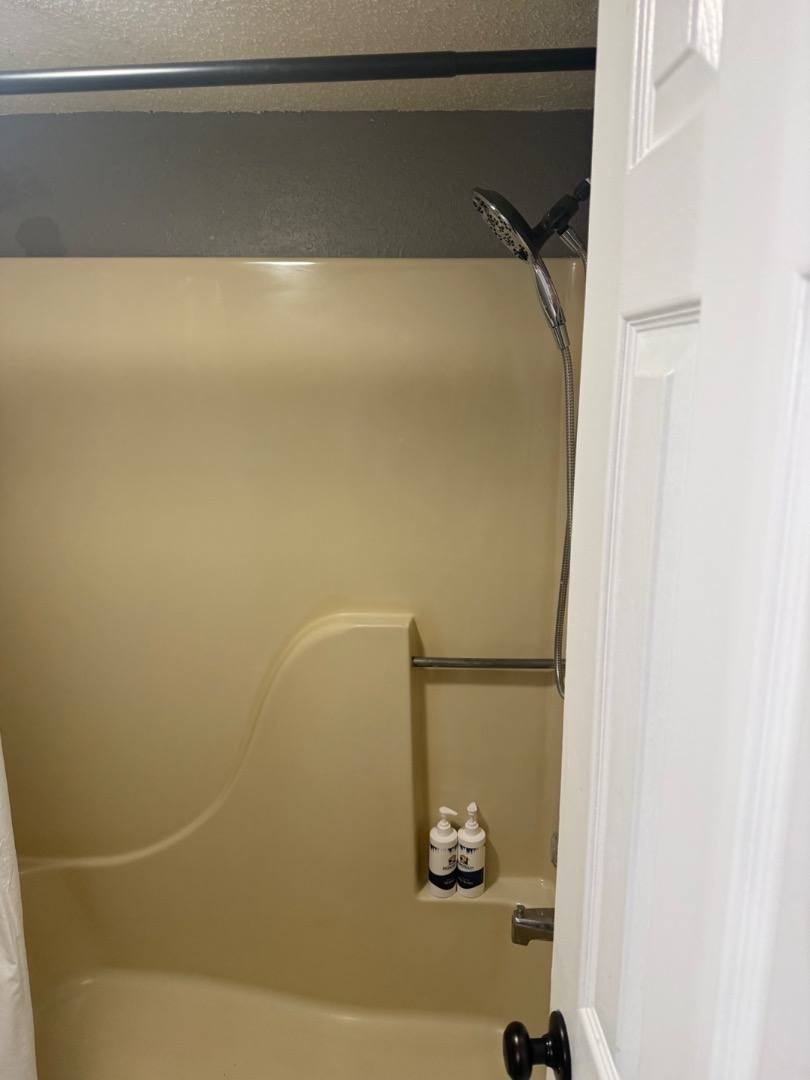 Condo for rent at 27 Fall Creek Dr, Branson, MO 65616