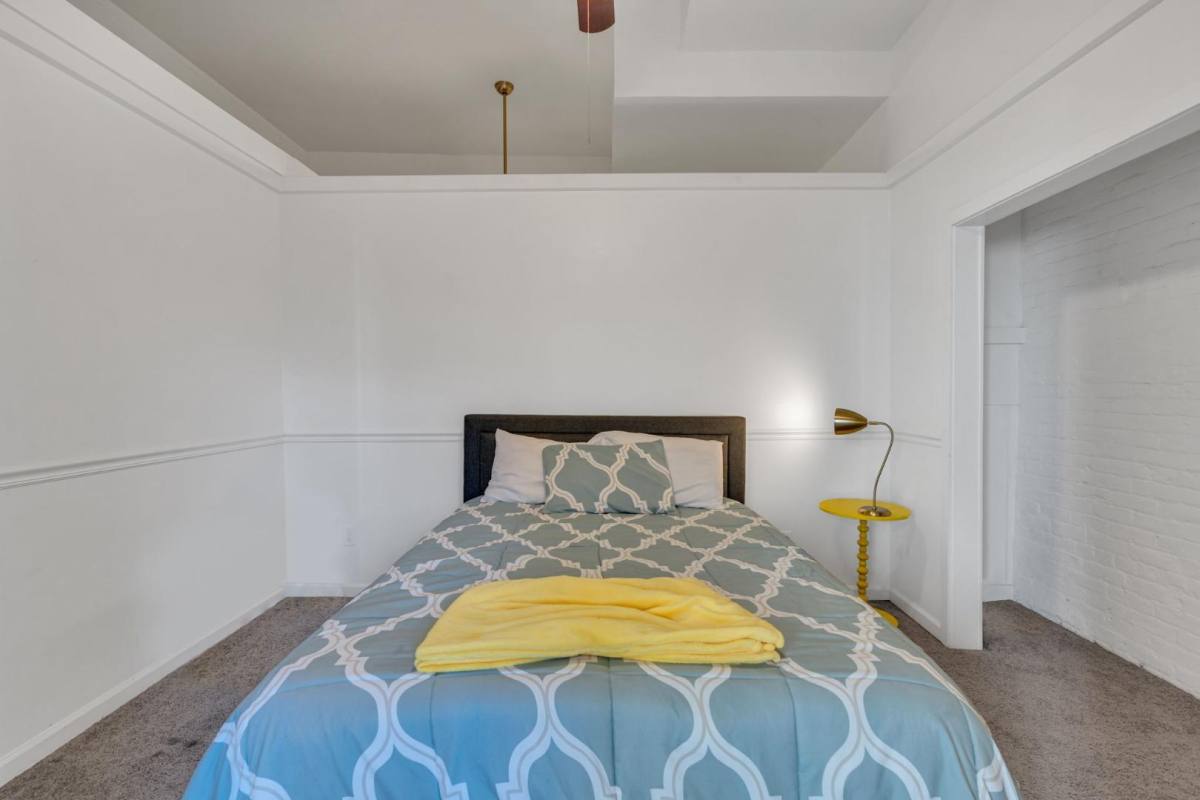 Apartment for rent at 331 Decatur St #2A, New Orleans, LA 70130