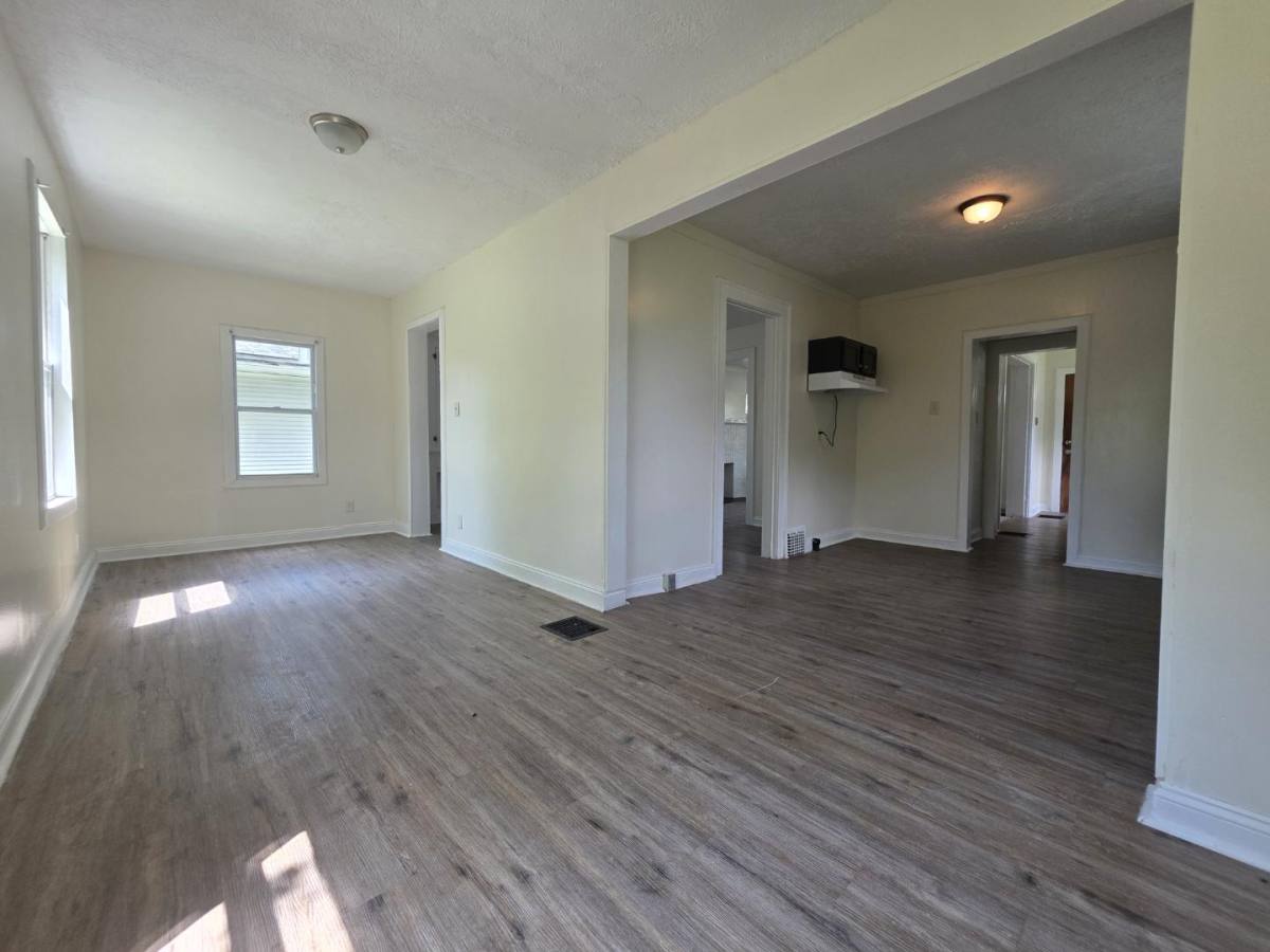 House for rent at 742 Excelsior Ave, Akron, OH 44306