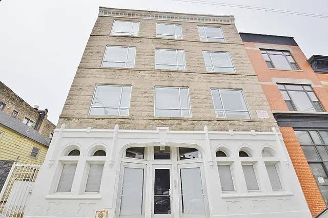 Apartment for rent at 1410-1412 N Ashland Ave #12-3, Chicago, IL 60622
