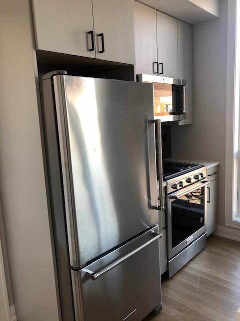 Apartment for rent at 1046 W Cornelia, Chicago, IL 60657