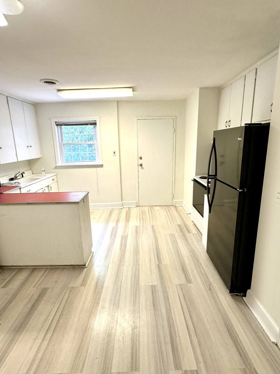 Apartment for rent at 120 Cox Ave #4, Raleigh, NC 27605