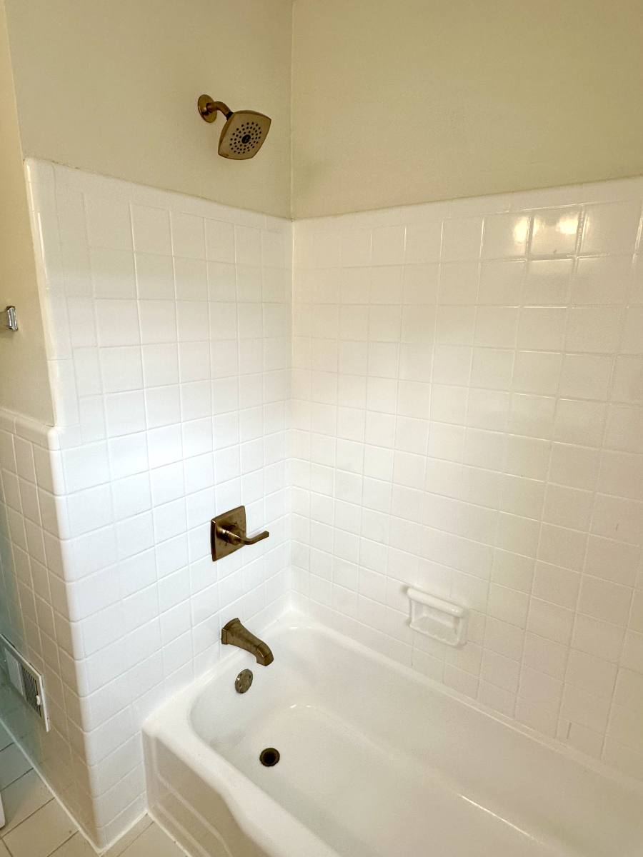 Apartment for rent at 120 Cox Ave #4, Raleigh, NC 27605