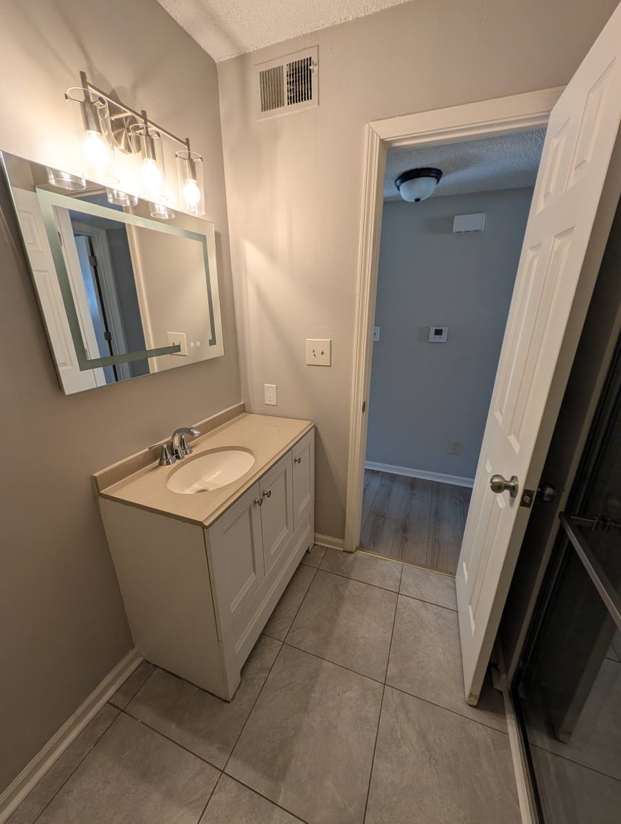 Apartment for rent at 9200 E 54th Terrace #9204, Kansas City, MO 64133