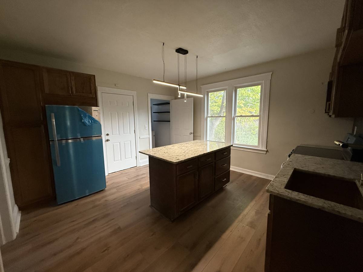 Townhouse for rent at 4510 Harding St, Detroit, MI 48214