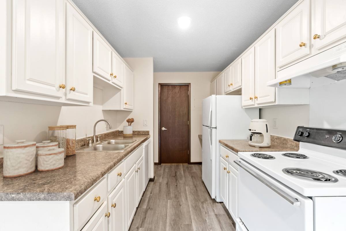 Apartment for rent at Como Park, 1445 Jessamine Ave W, Saint Paul, MN 55108
