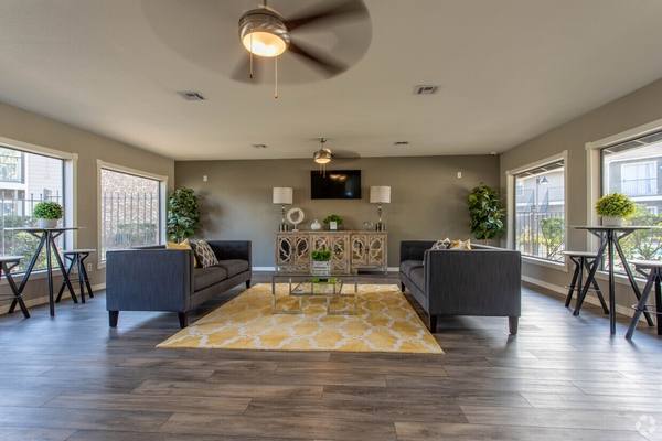 Apartment for rent at Oak Run Manor, 4100 Vista Rd, Pasadena, TX 77504