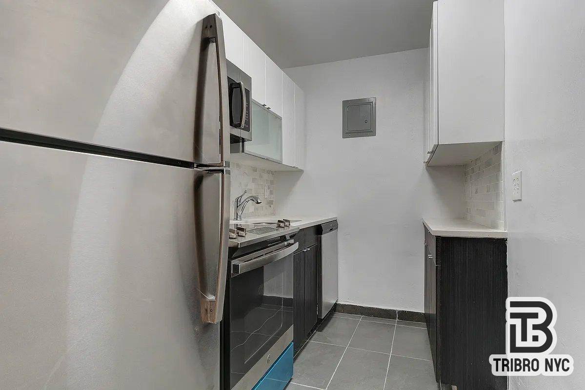 Apartment for rent at 139 E 27th St #11, New York, NY 10016