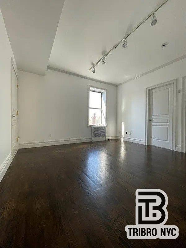Apartment for rent at 12 Fifth Ave #6, New York, NY 10011