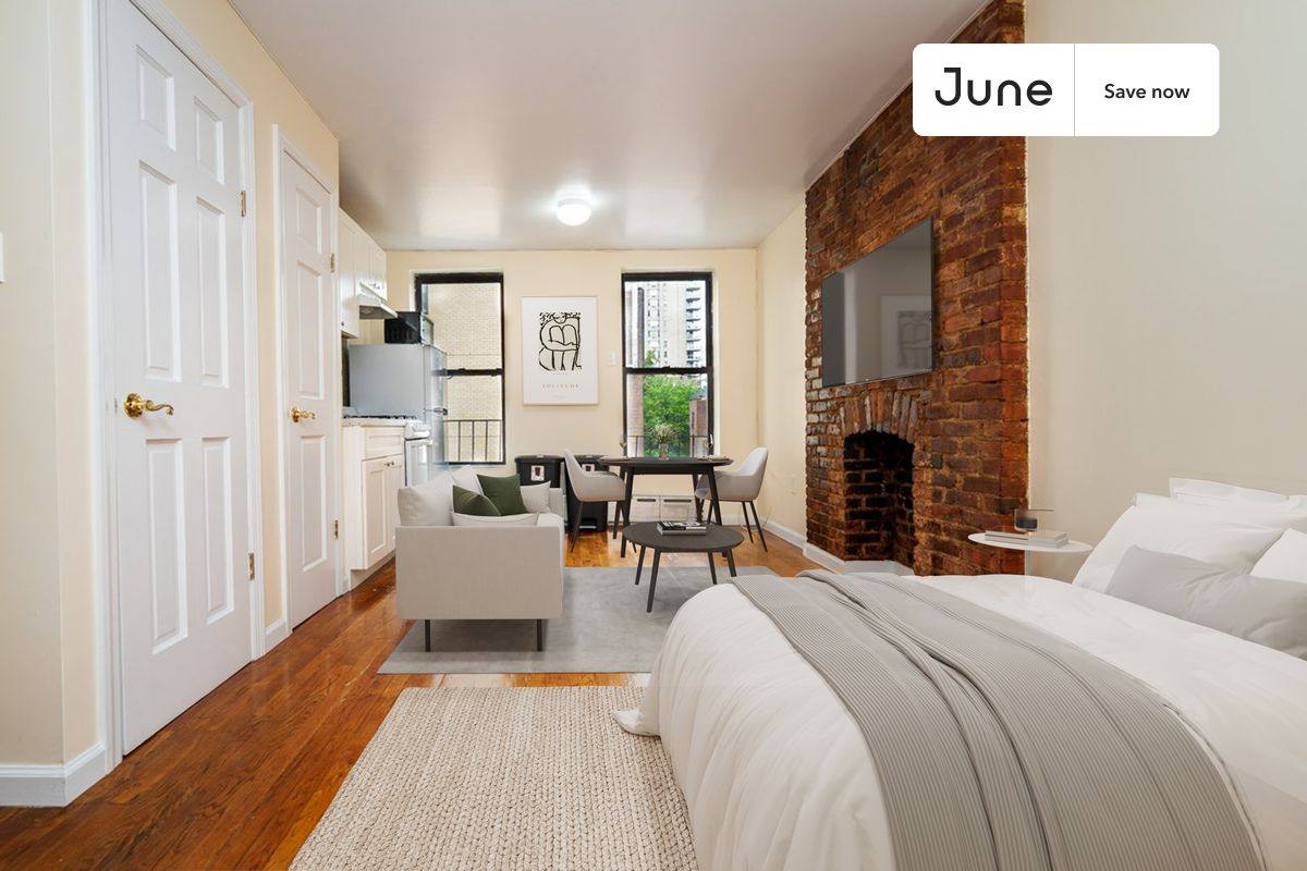Apartment for rent at 1365 1st Ave #A, New York, NY 10021
