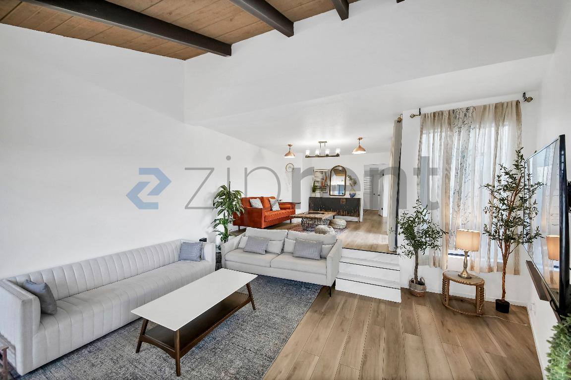 10444 Canoga Ave #40, Chatsworth, CA 91311