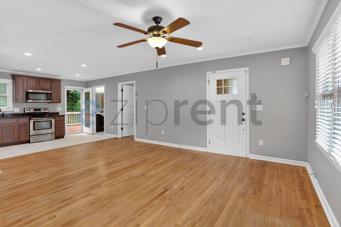 House for rent at 1404 Lockwood Dr SW, Atlanta, GA 30311