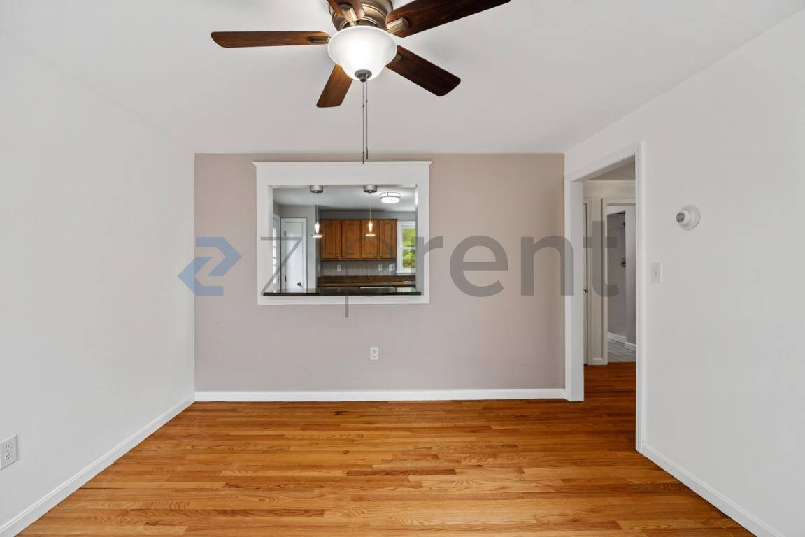 House for rent at 174 Fox Hill Rd, Burlington, MA 01803