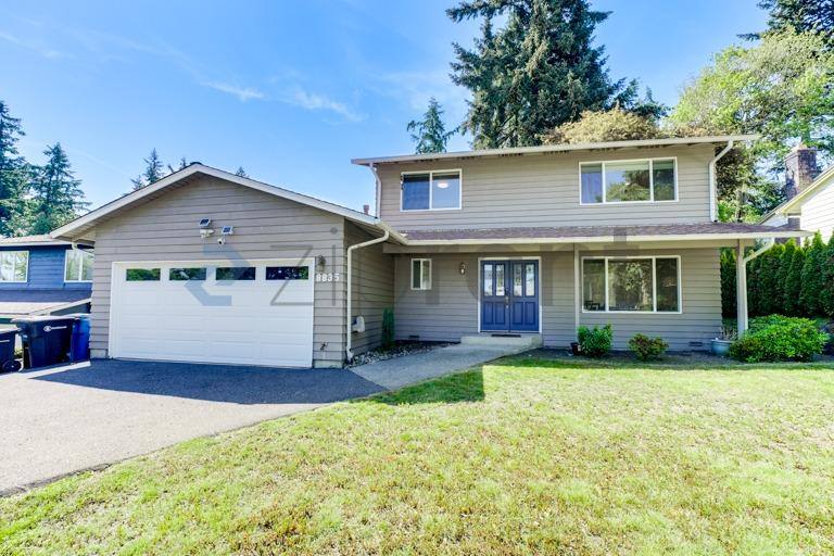 House for rent at 8835 SE 36th St, Mercer Island, WA 98040