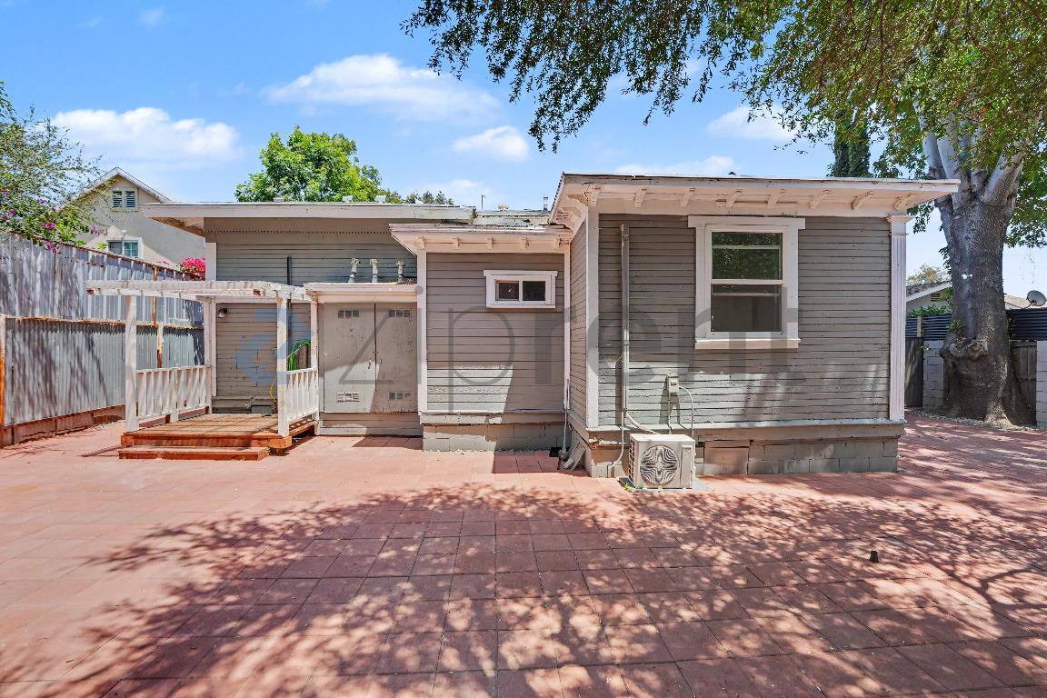 House for rent at 1331 S Park Ave #1333, Pomona, CA 91766