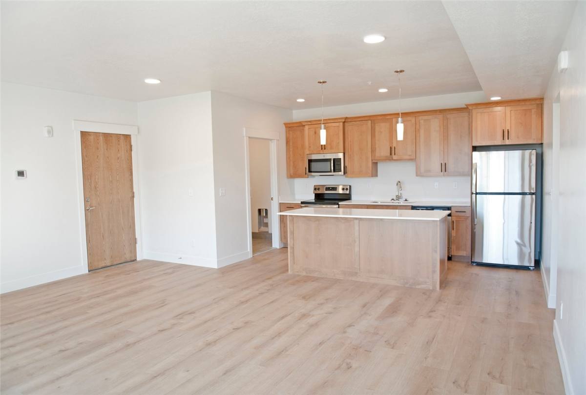Apartment for rent at 105 W 100 S, Bountiful, UT 84010