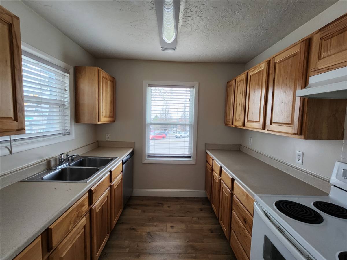 Apartment for rent at 1405 S 2300 E, Salt Lake City, UT 84108