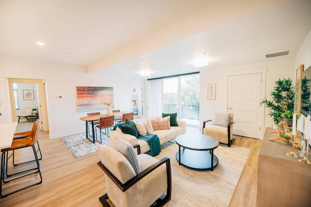 Apartment for rent at 408 S Main St, Bountiful, UT 84010