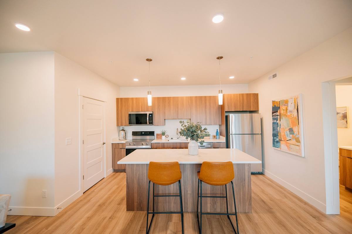 Apartment for rent at 408 S Main St, Bountiful, UT 84010