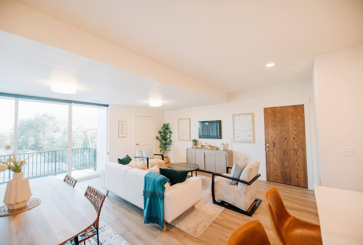 Apartment for rent at 408 S Main St, Bountiful, UT 84010