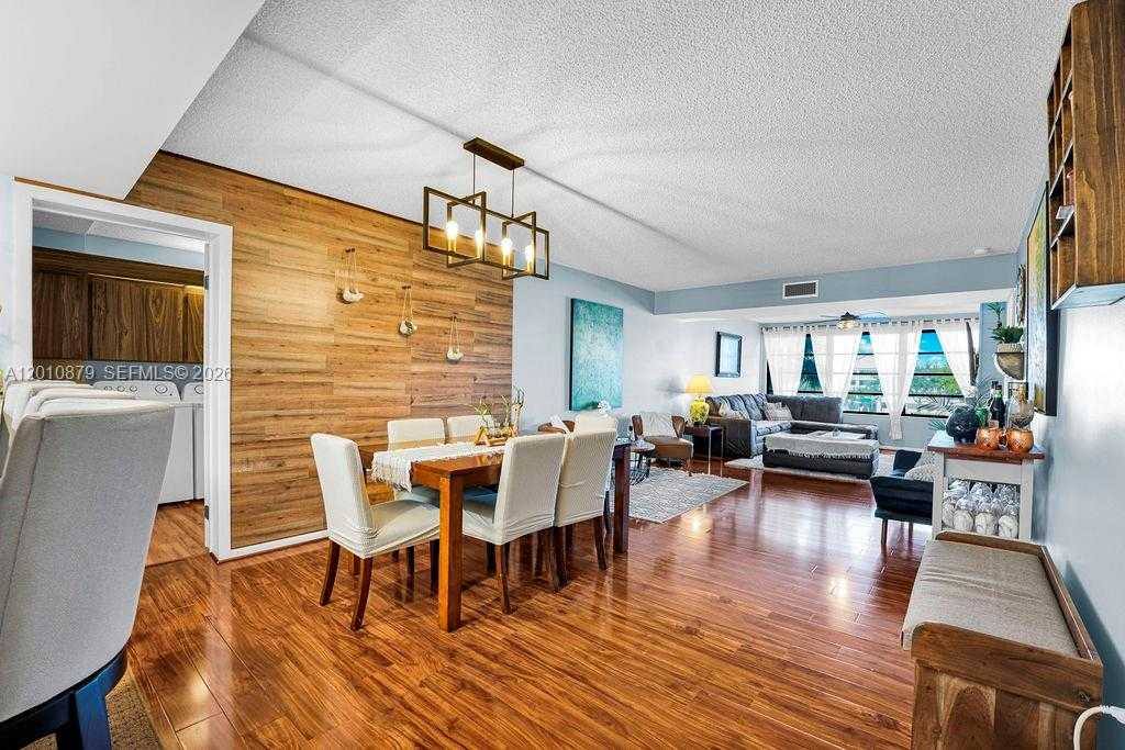 Condo for rent at 6049 Balboa Circle #302, Boca Raton, FL 33433