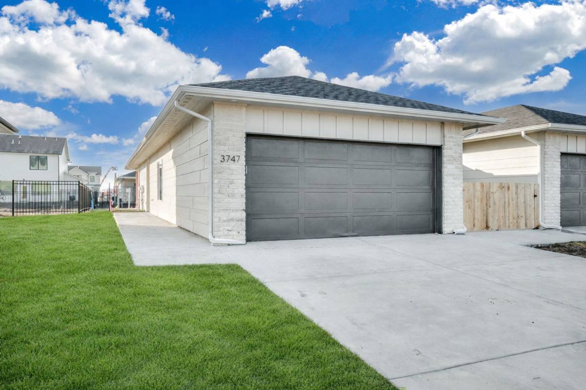 Apartment for rent at 3747 W 30th St N, Wichita, KS 67205