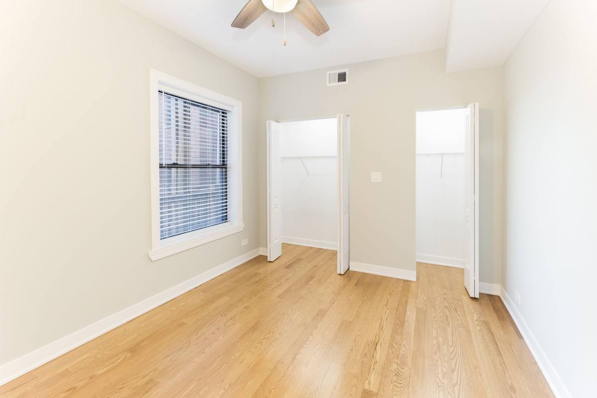 Apartment for rent at 2876 N Clark St, Chicago, IL 60657