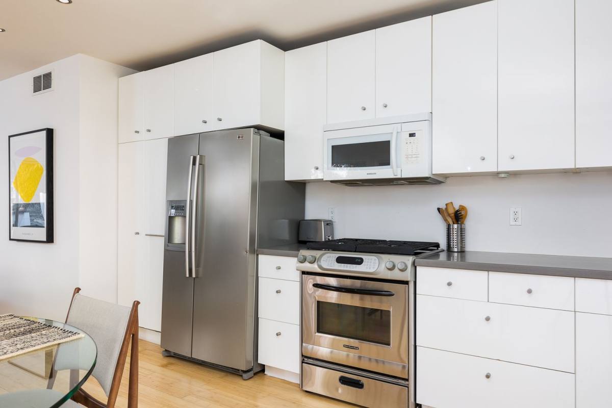 House for rent at 1710 Redcliff St, Los Angeles, CA 90026
