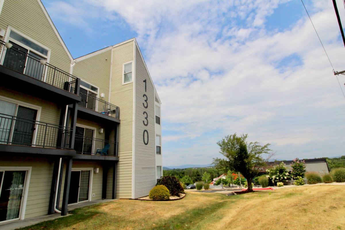 Condo for rent at 1330D Hunters Rd, Harrisonburg, VA 22801