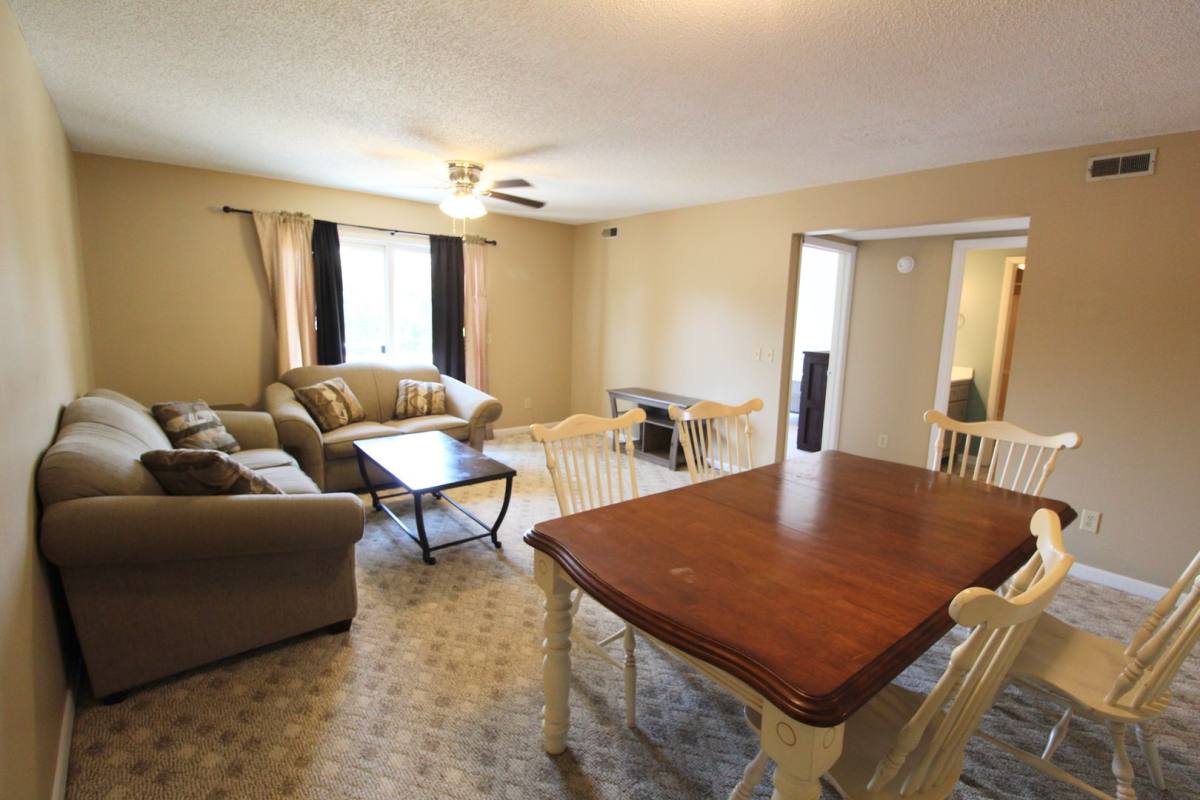 Condo for rent at 1372D Hunters Rd, Harrisonburg, VA 22801