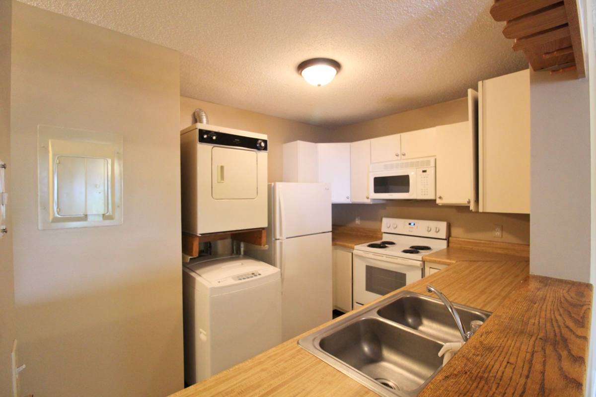 Condo for rent at 1372D Hunters Rd, Harrisonburg, VA 22801