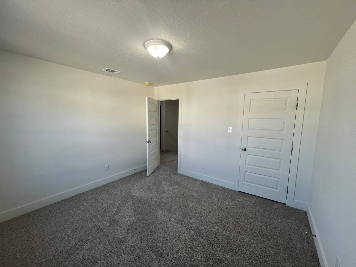 Townhouse for rent at 1826 Royal Loop, Belton, TX 76513