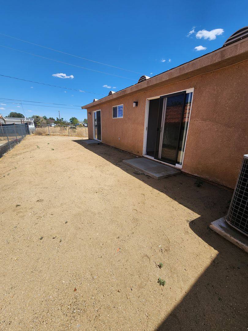 House for rent at 6331 Hermosa Ave, Yucca Valley, CA 92284