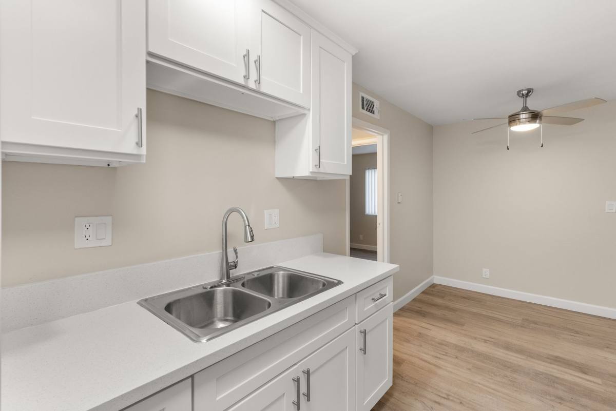 Apartment for rent at 8112 Magnolia Ave, Riverside, CA 92504