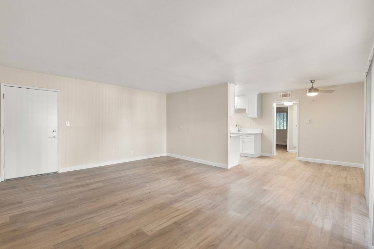Apartment for rent at 8112 Magnolia Ave, Riverside, CA 92504