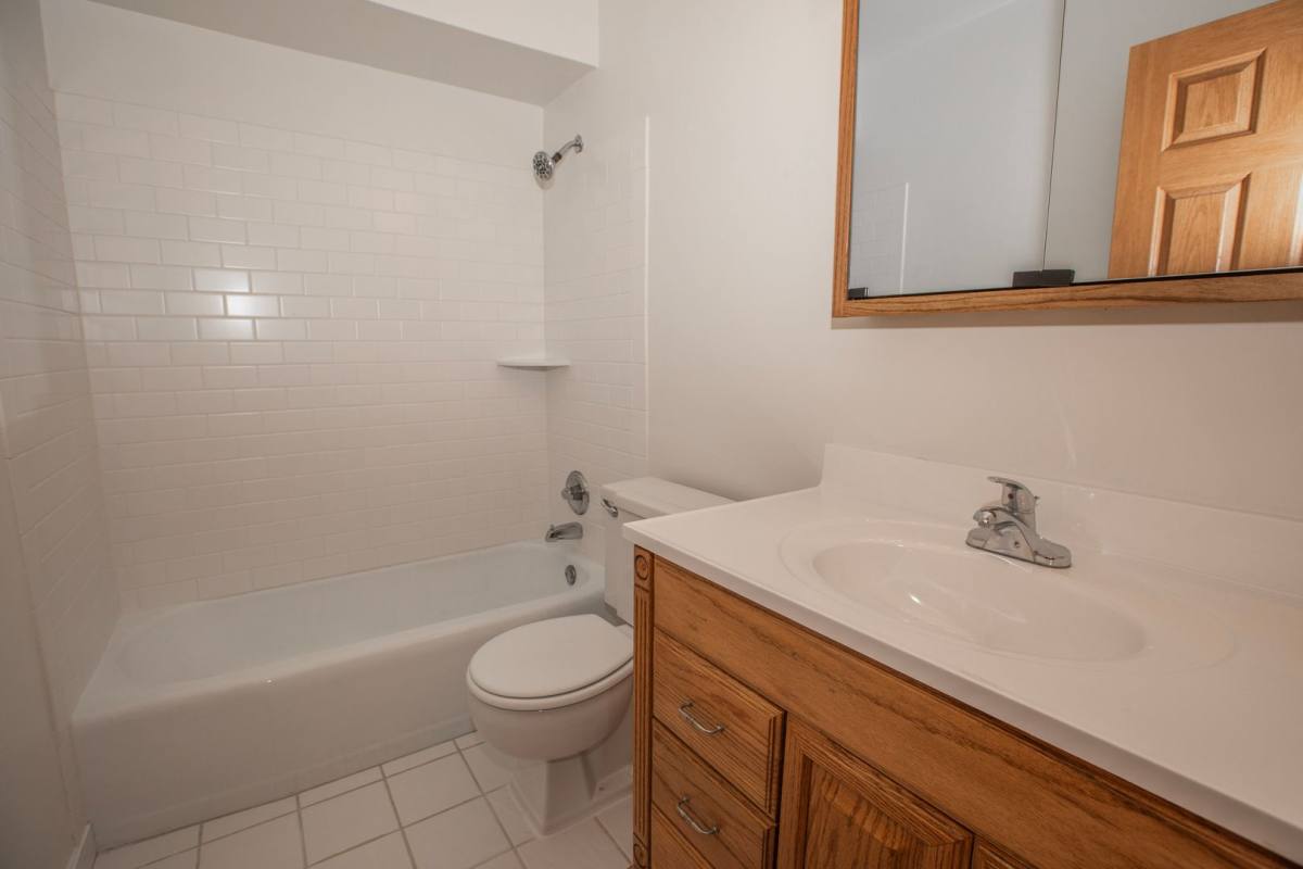 Apartment for rent at 10156-10160 Lyndale Ave S, Minneapolis, MN 55420