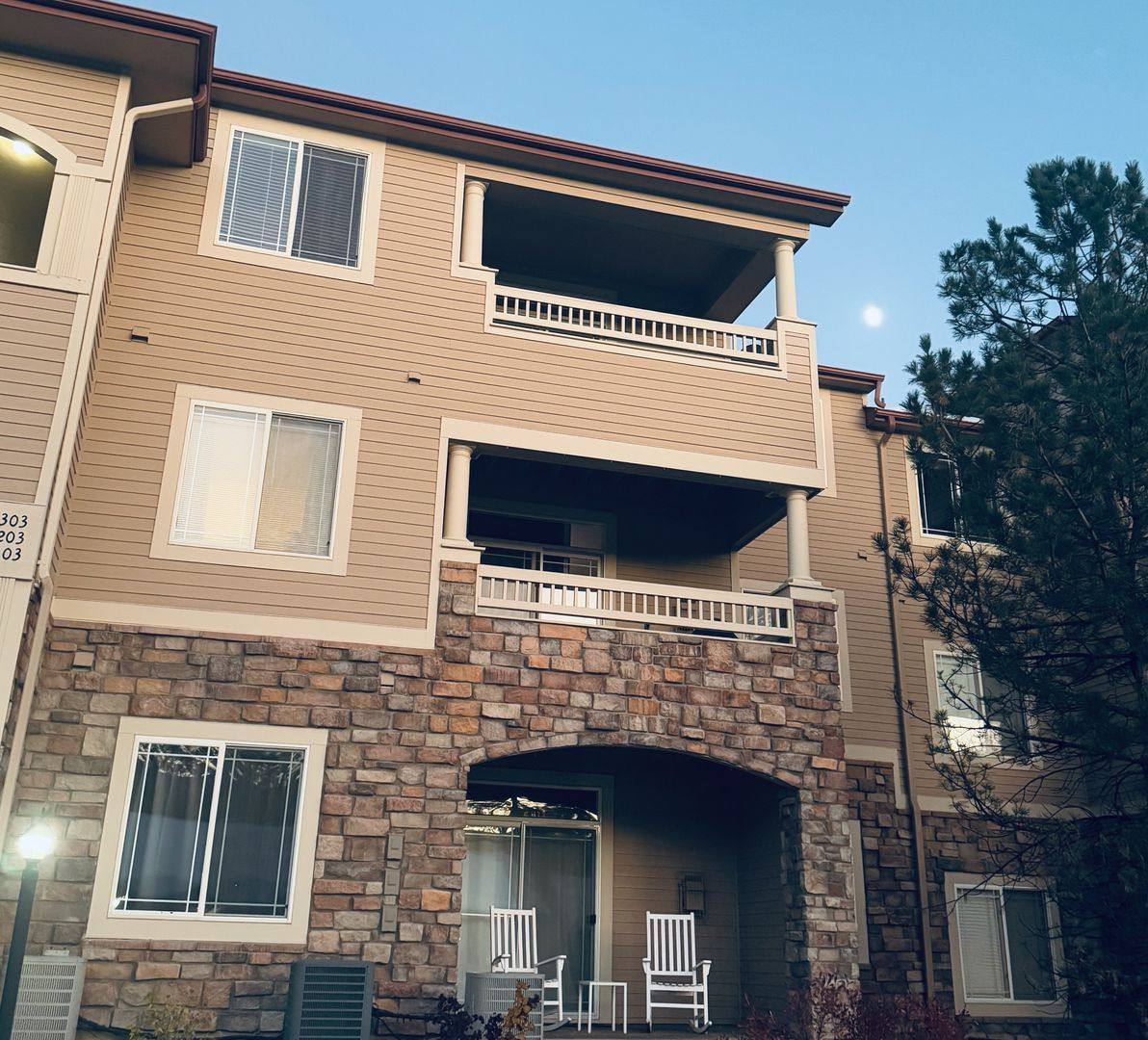 Condo for rent at 8457 S Hoyt Way, Littleton, CO 80128