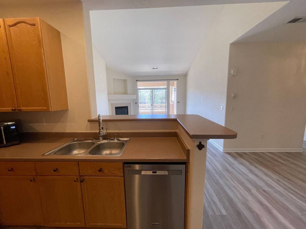 Condo for rent at 8457 S Hoyt Way, Littleton, CO 80128